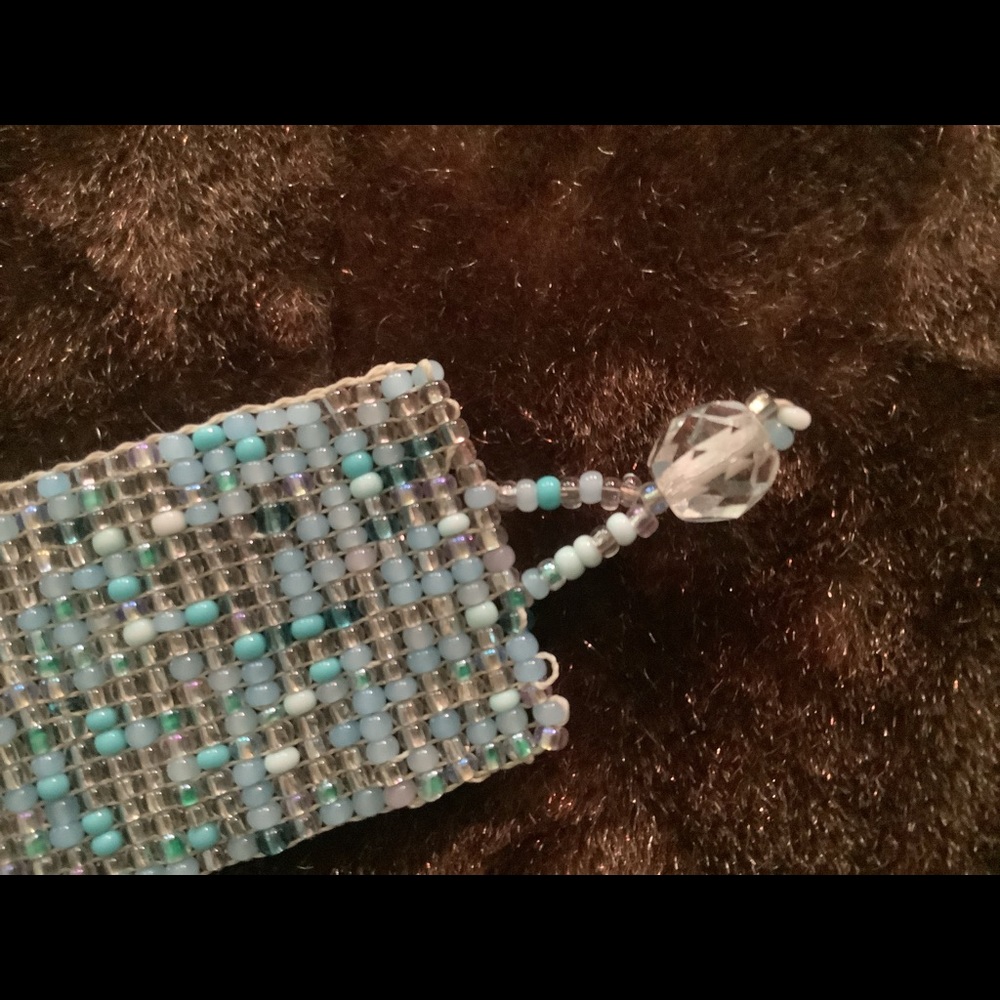 Beaded cuff bracelet - Picture 3 of 3